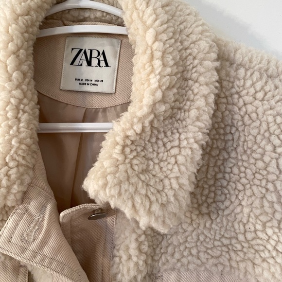 Cropped Shearling Teddy Jacket - Picture 7 of 8